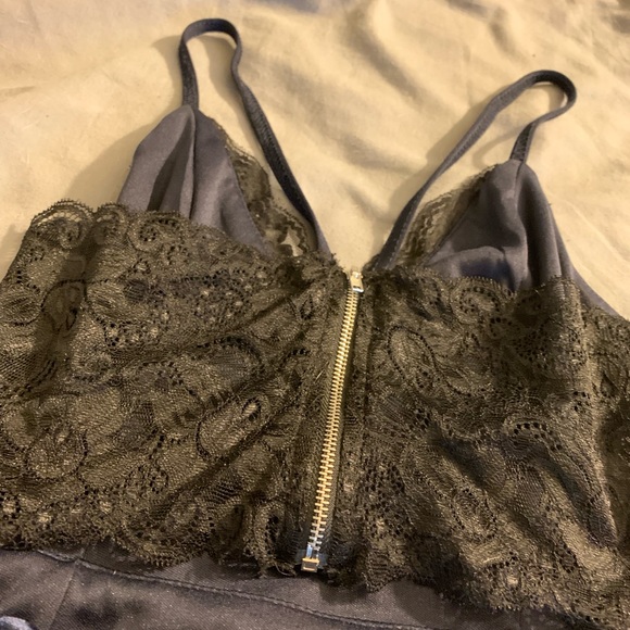 Navy Blue Backless Lace Dress - Picture 6 of 7